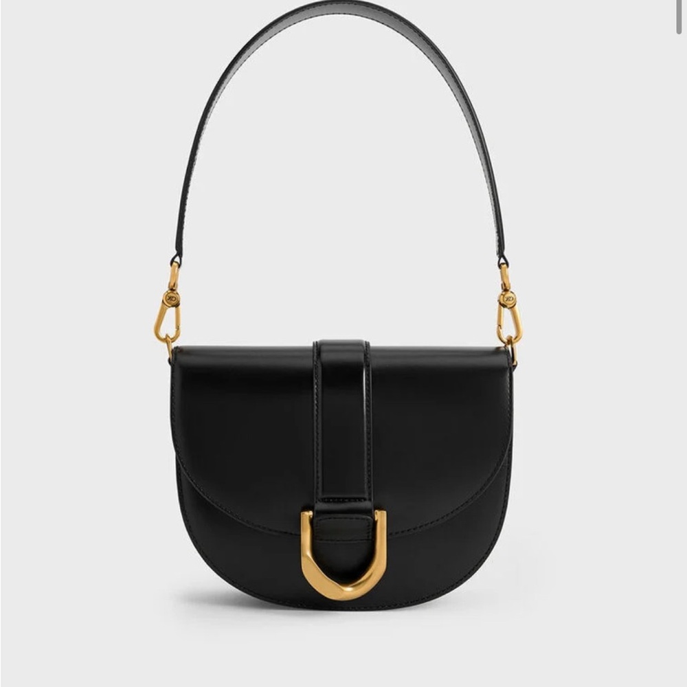 Charles & Keith Gabine Saddle Bag in Black (S)